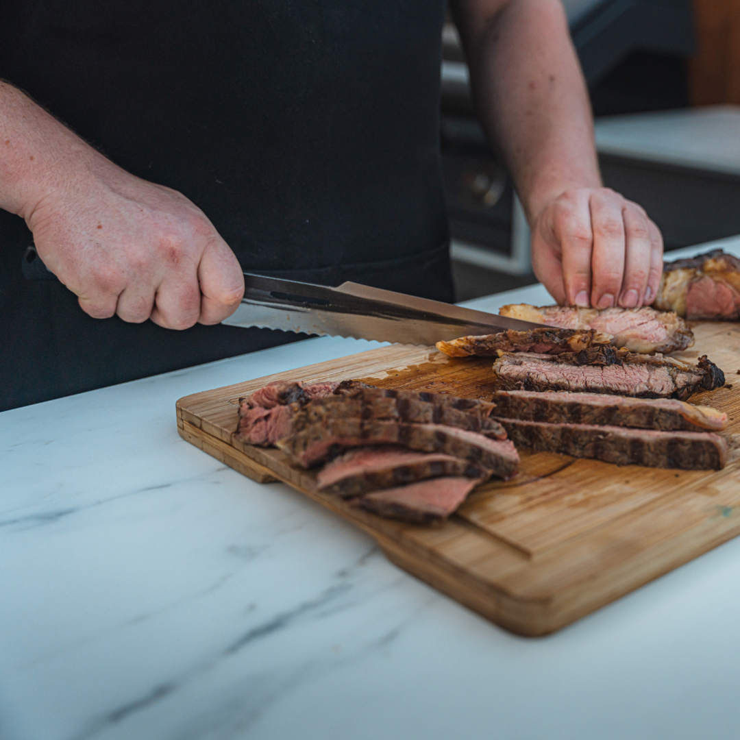 Kaiju 10" Serrated Slicer